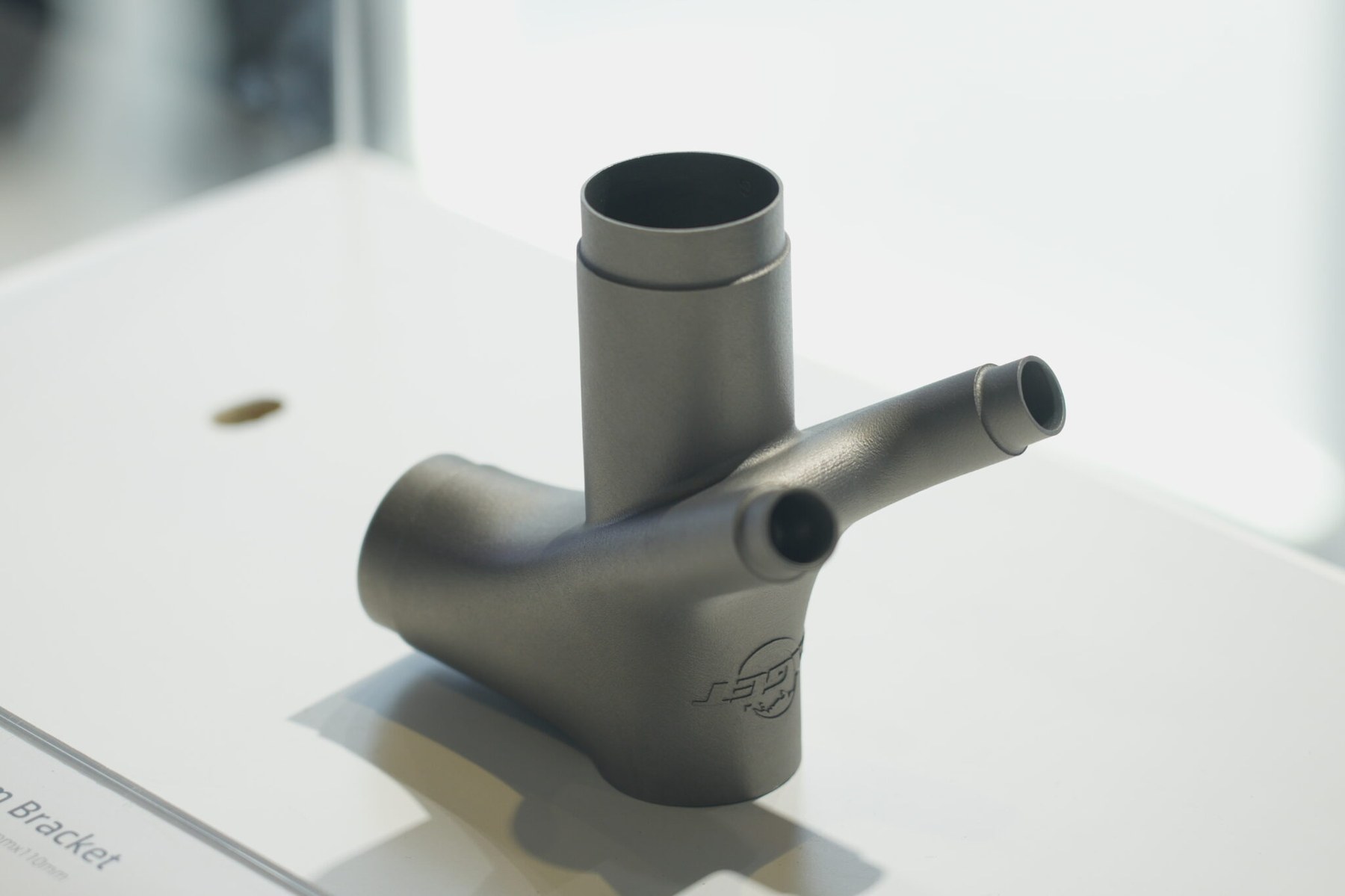 Single metal additive bicycle stem junction blank with multiple tube ports